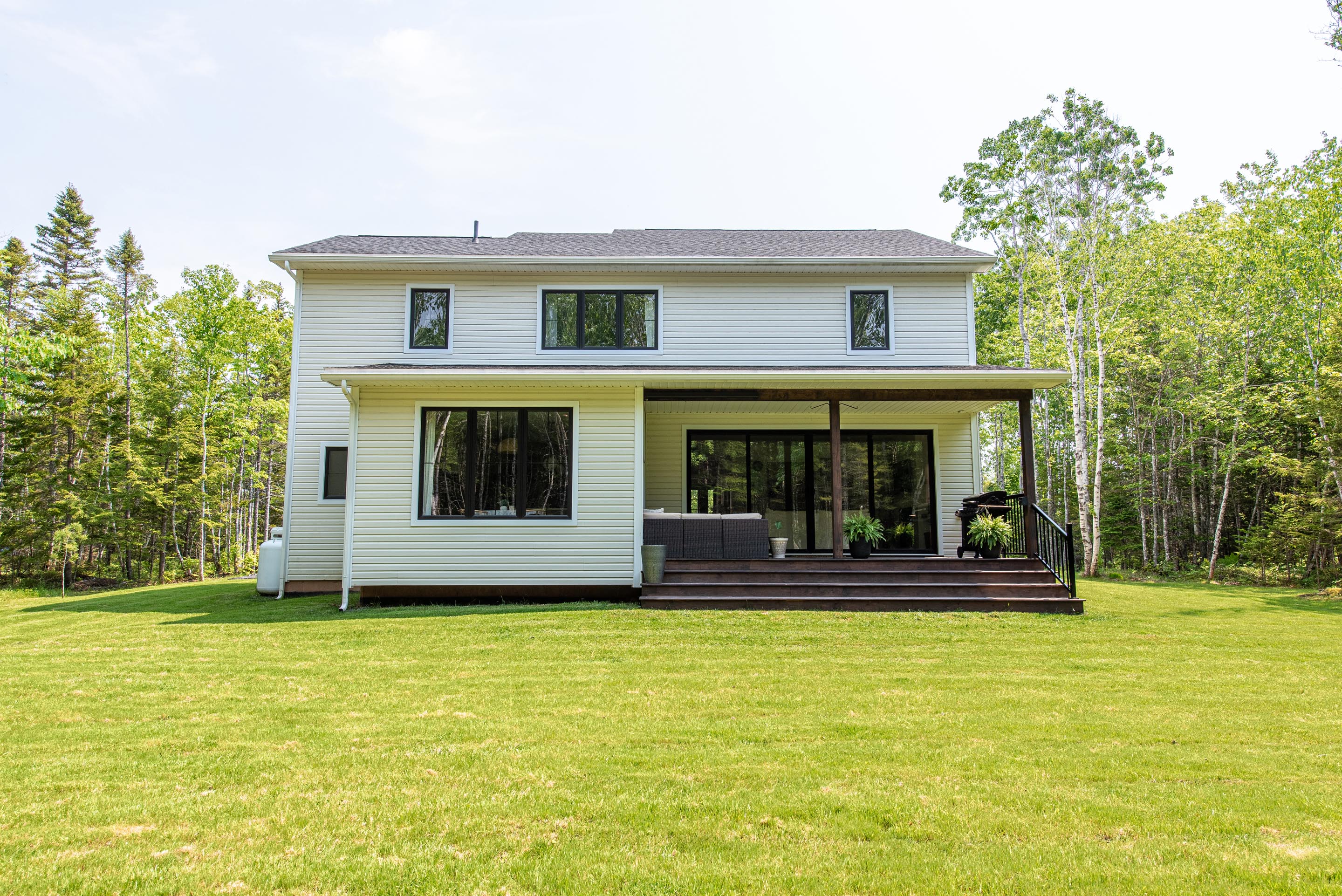 174 Sawgrass Dr