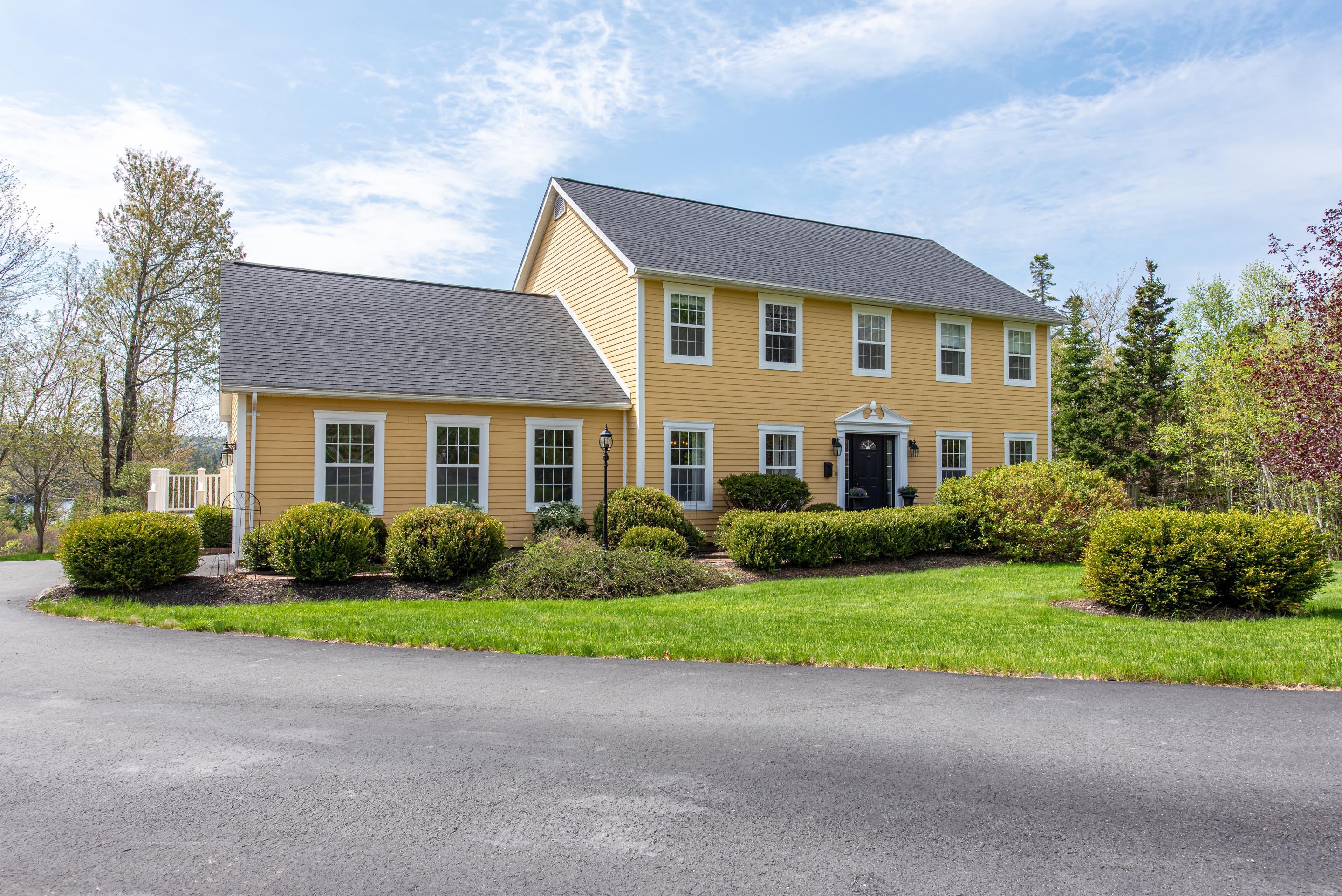 298 Saint Andrews Dr