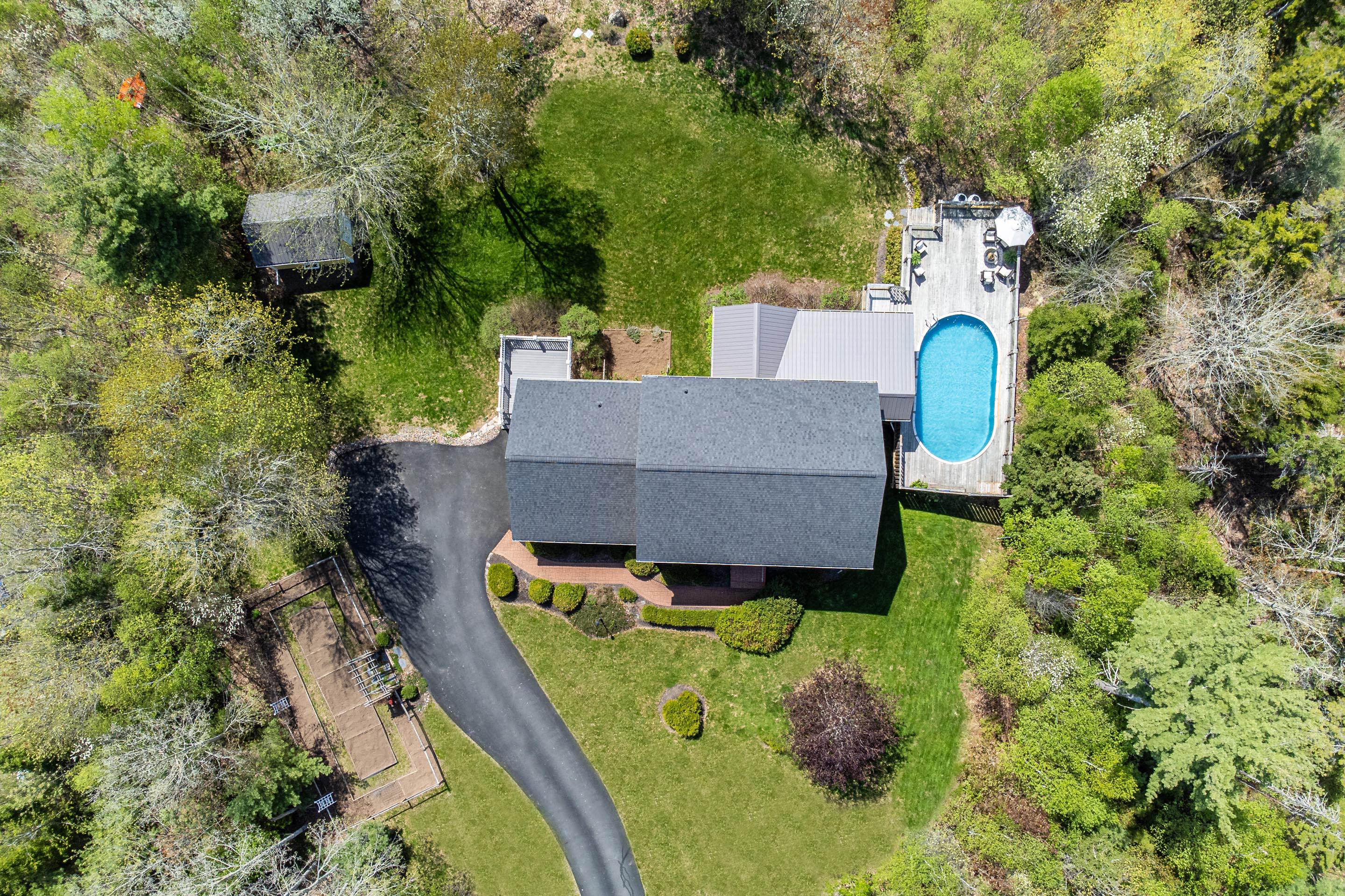 298 Saint Andrews Dr