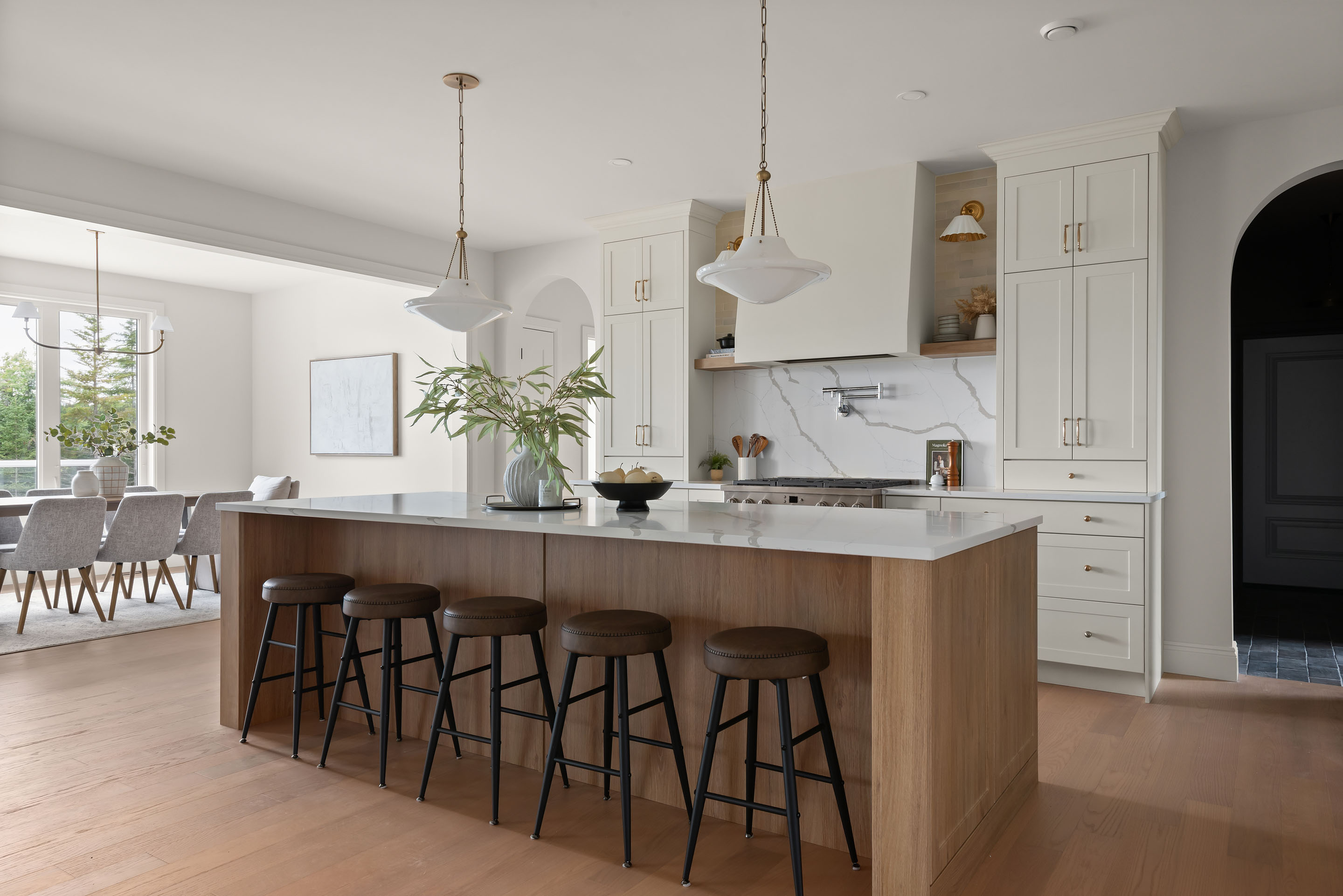 357 Canoe_Crescent