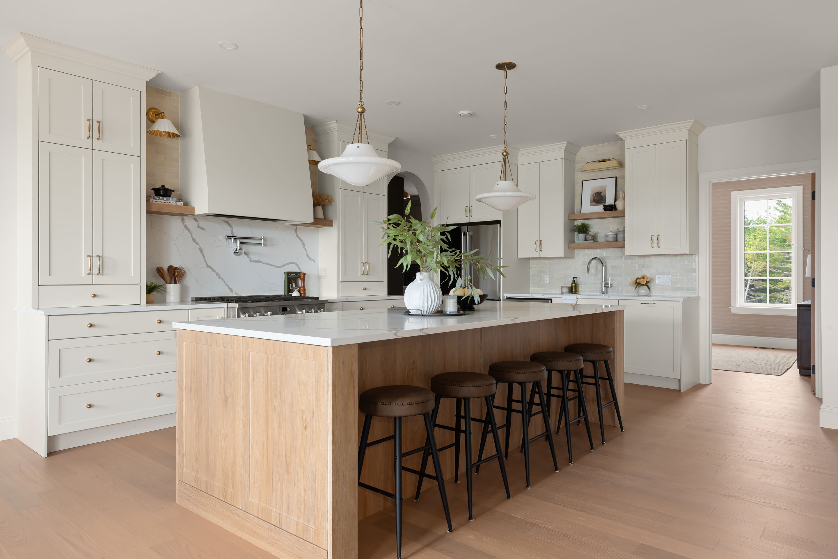 357 Canoe_Crescent