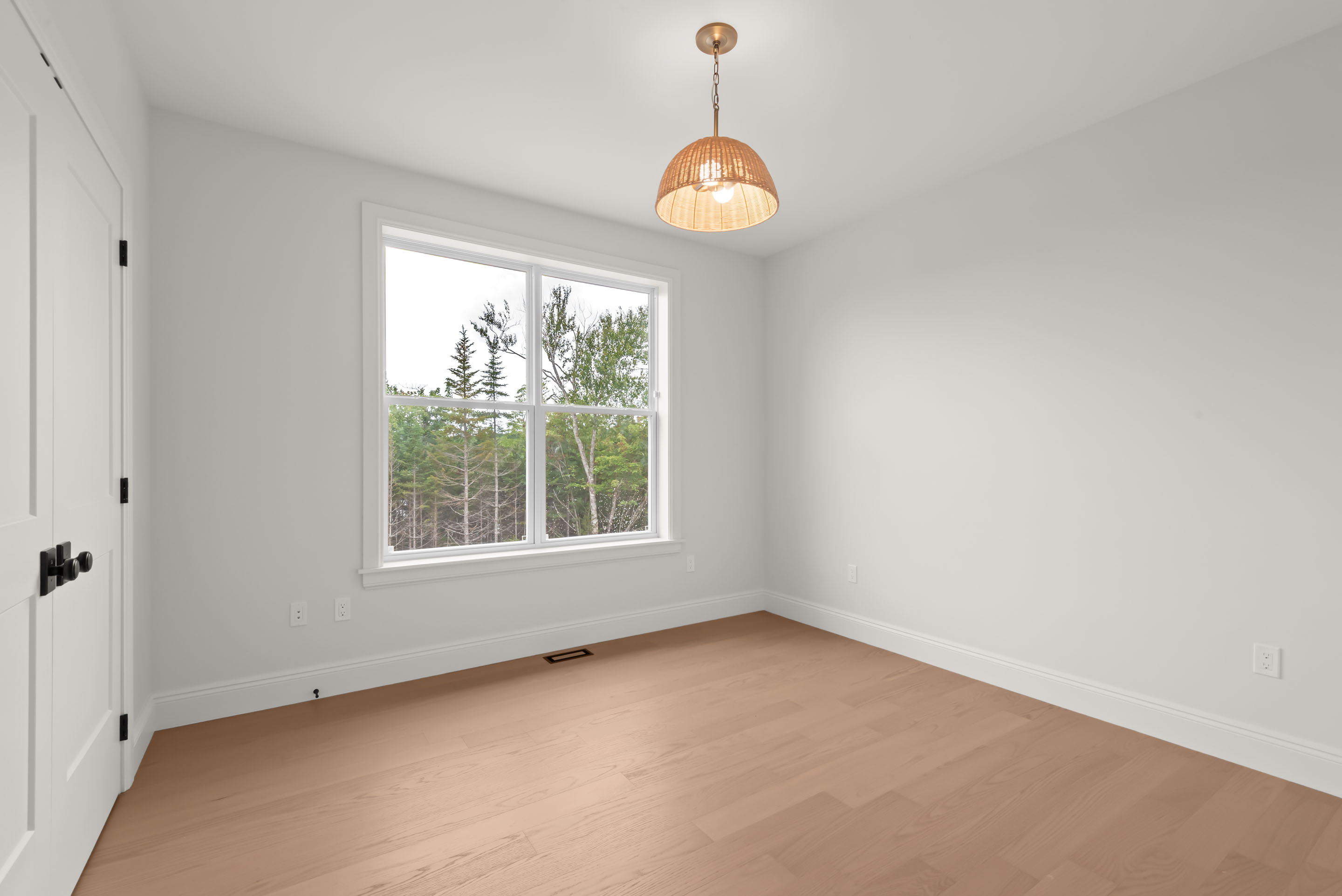 357 Canoe_Crescent