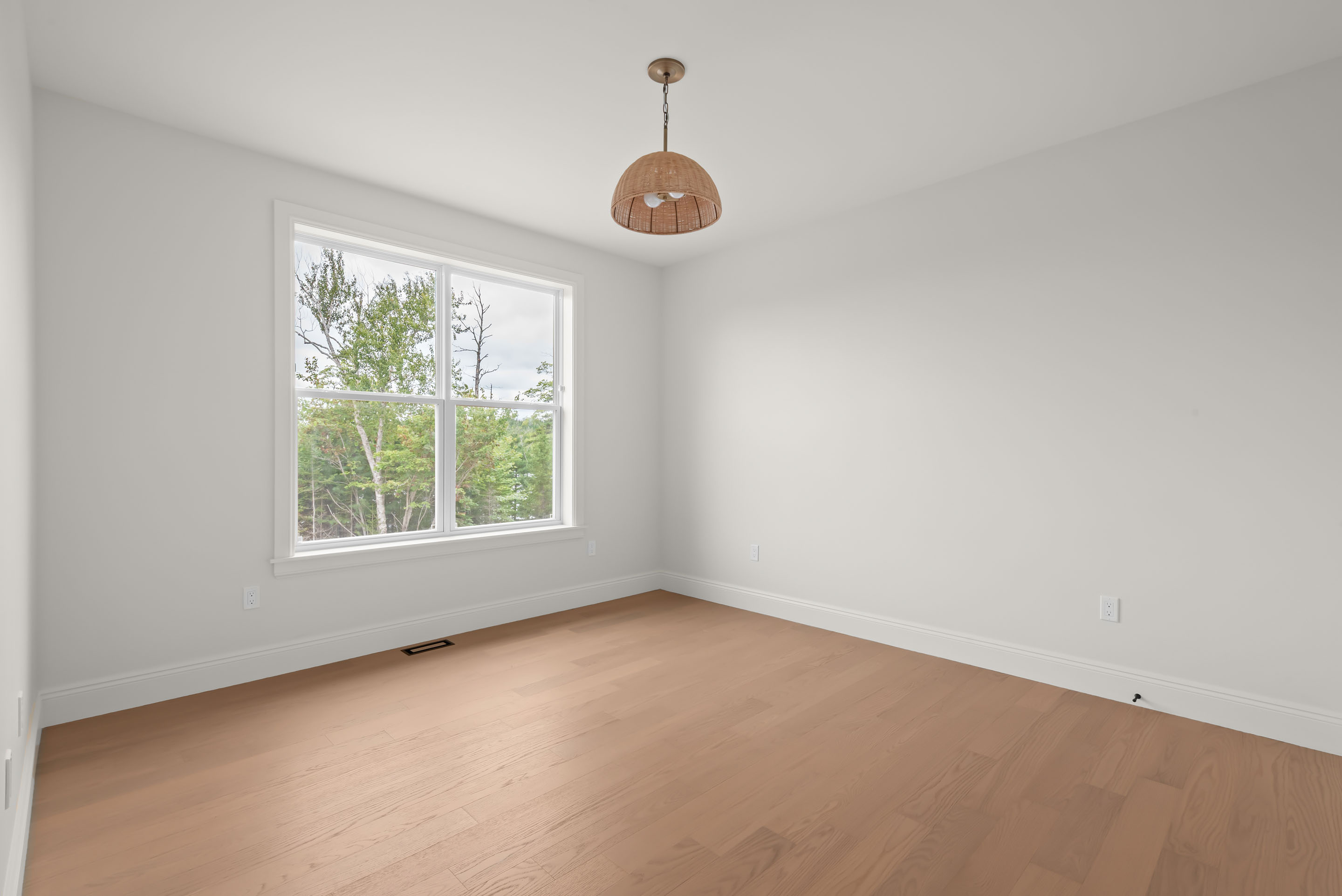 357 Canoe_Crescent