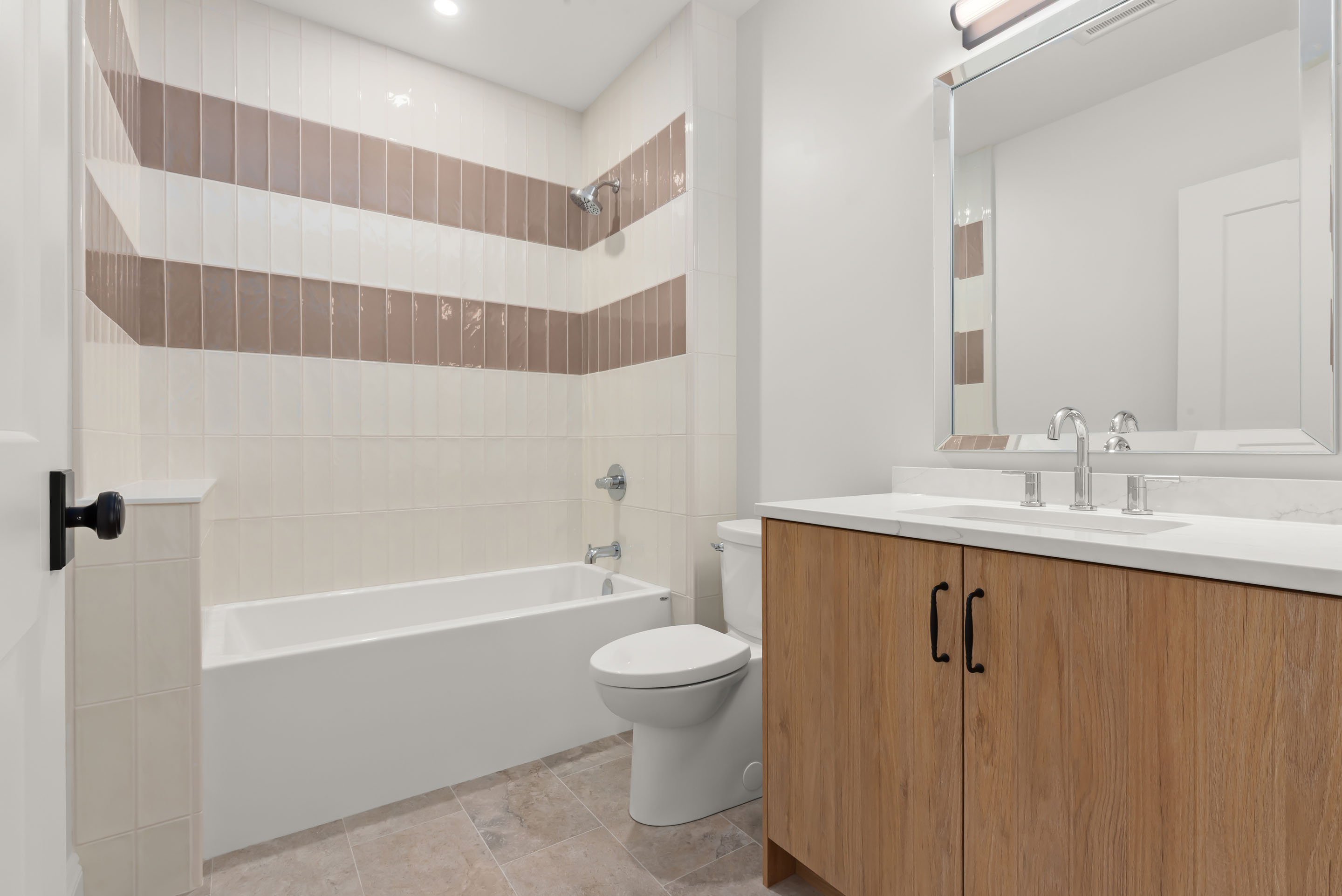 357 Canoe_Crescent