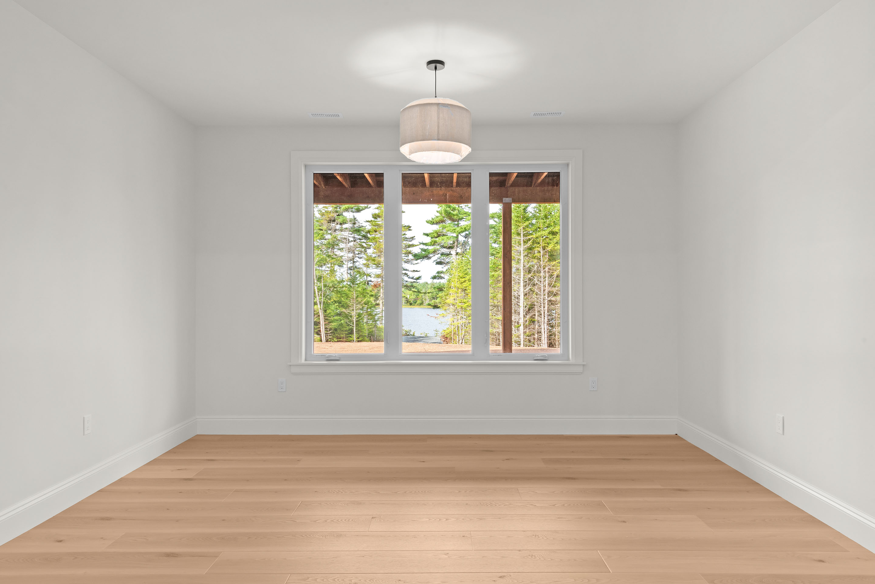 357 Canoe_Crescent