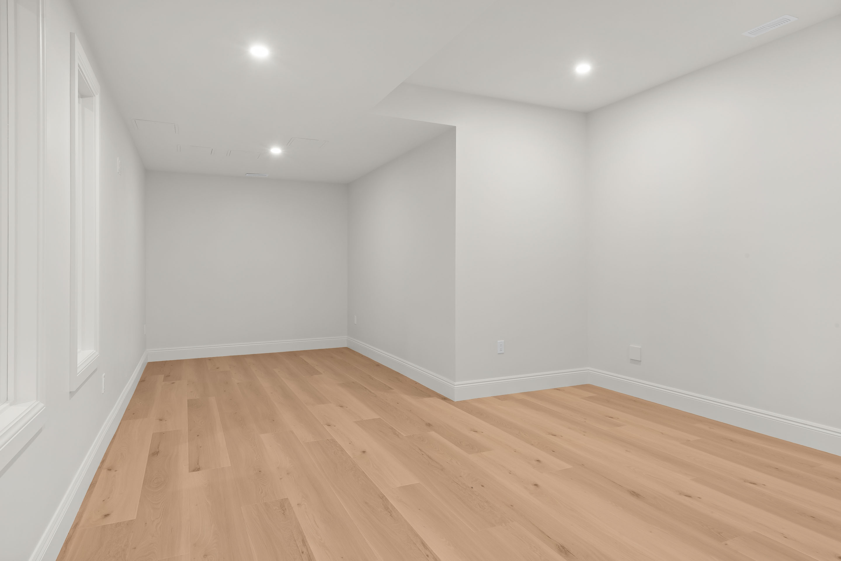 357 Canoe_Crescent