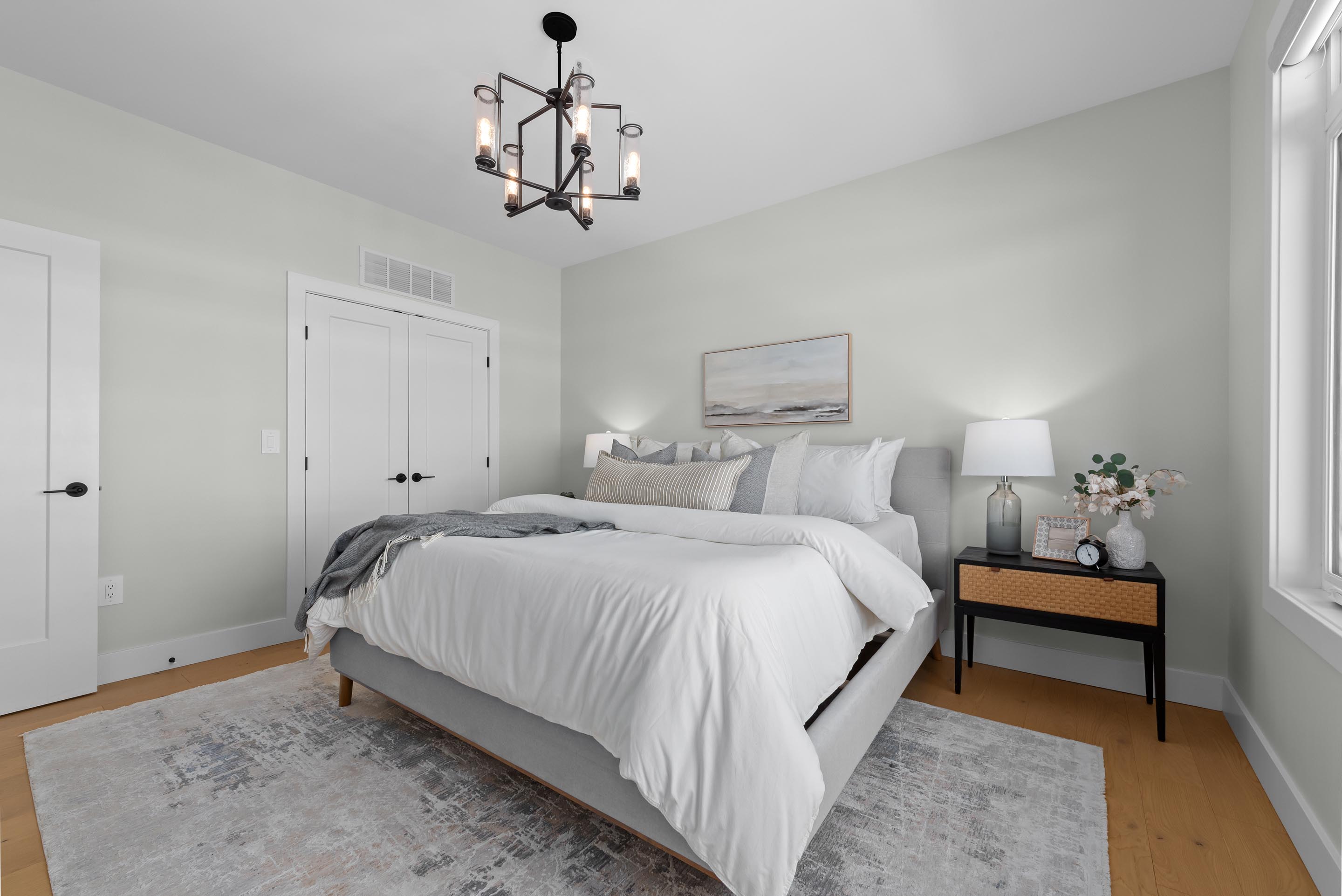 8 Trekker Dr