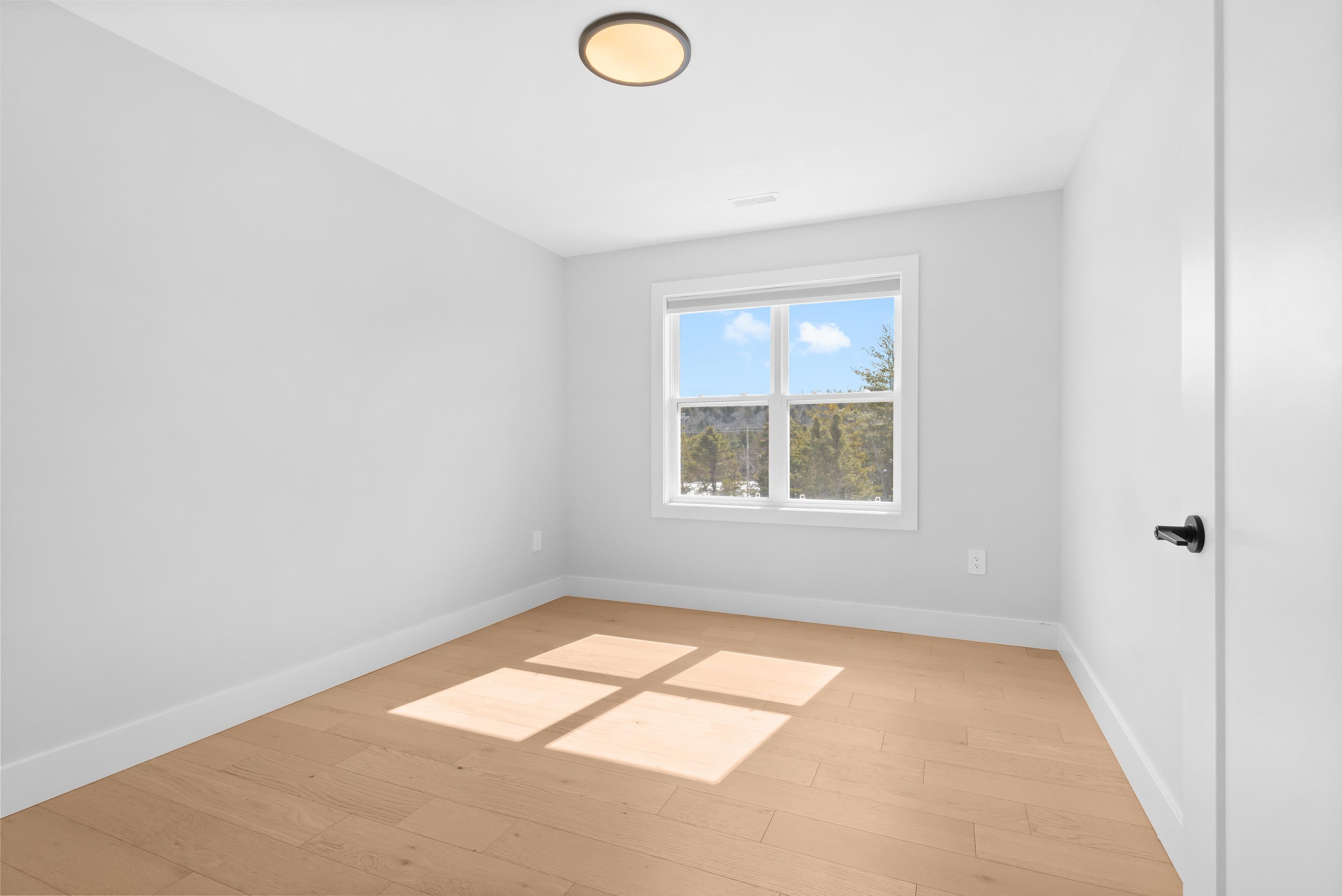 8 Trekker Dr