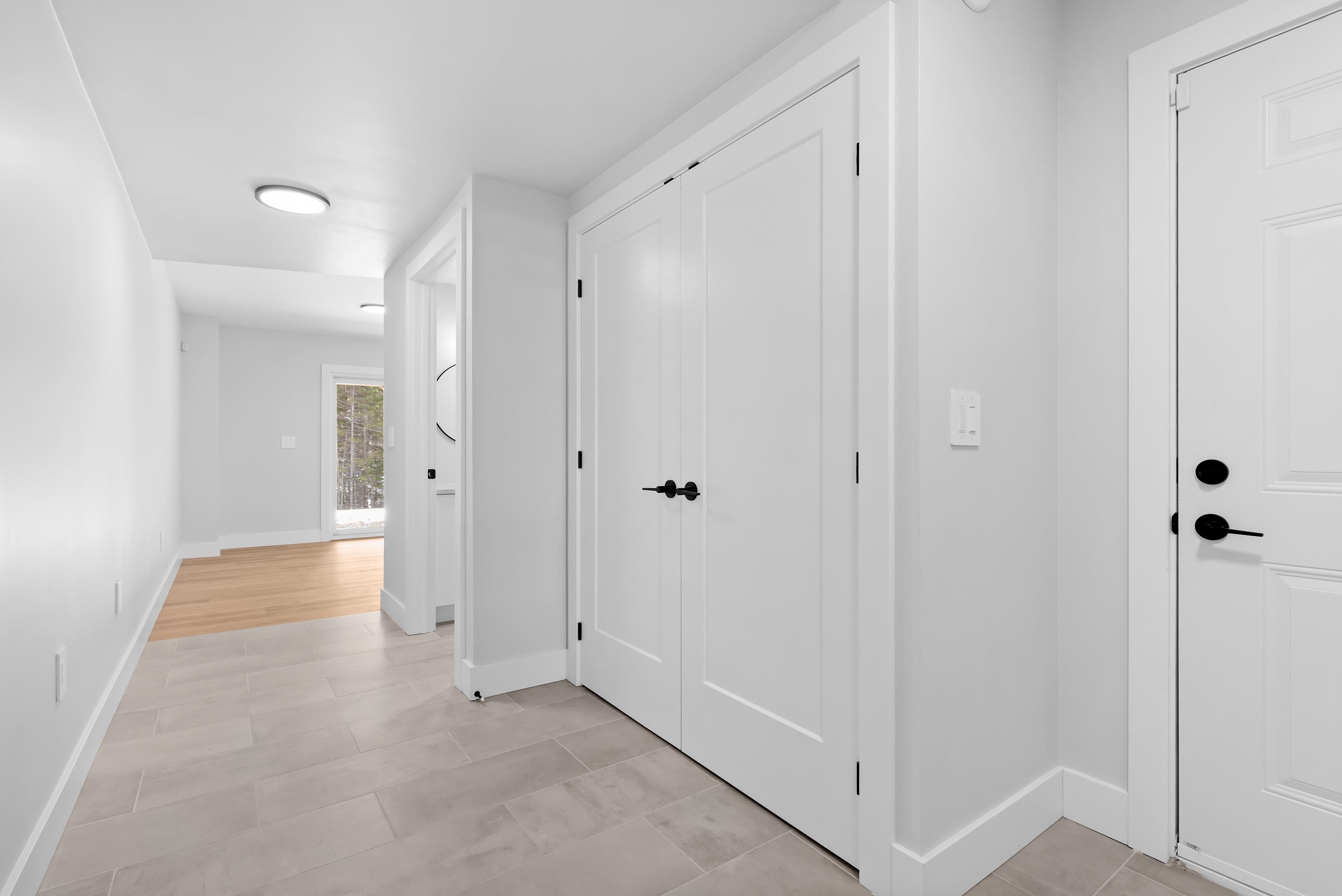 8 Trekker Dr